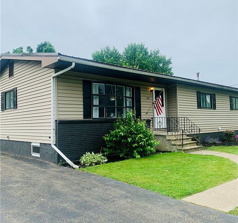 1st image of 438 Hillview Dr