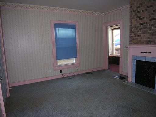 5th image of 6711 Parkland Ave