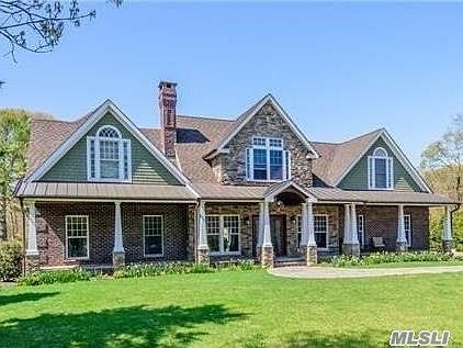 1st image of 350 Brook Ln
