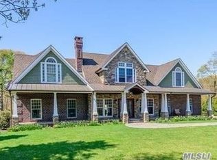 350 Brook Ln, Southold, NY 11971