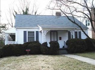 322 N Hawthorne Rd, Winston Salem, NC 27104