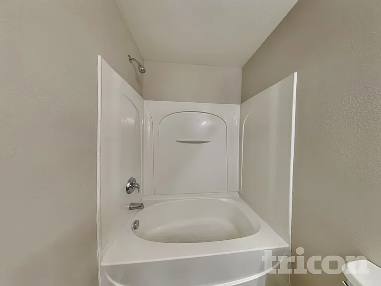 5251 Grays Ridge Dr — Photo 14