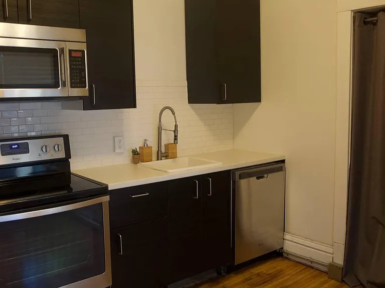 2225 Lyndale Ave S #3 — Photo 5