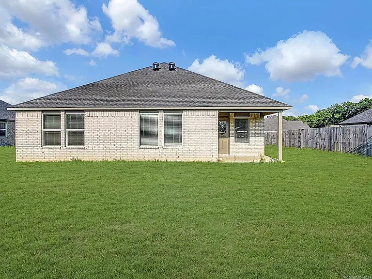 6312 Warwick Dr — Photo 14
