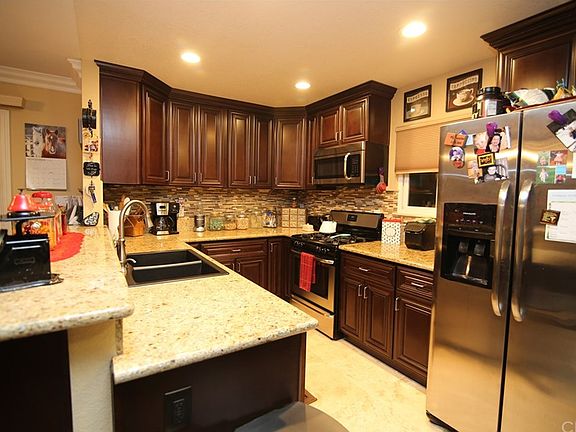 4th image of 1415 N Balboa Ave