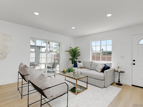 3rd image of 93 Bishop St