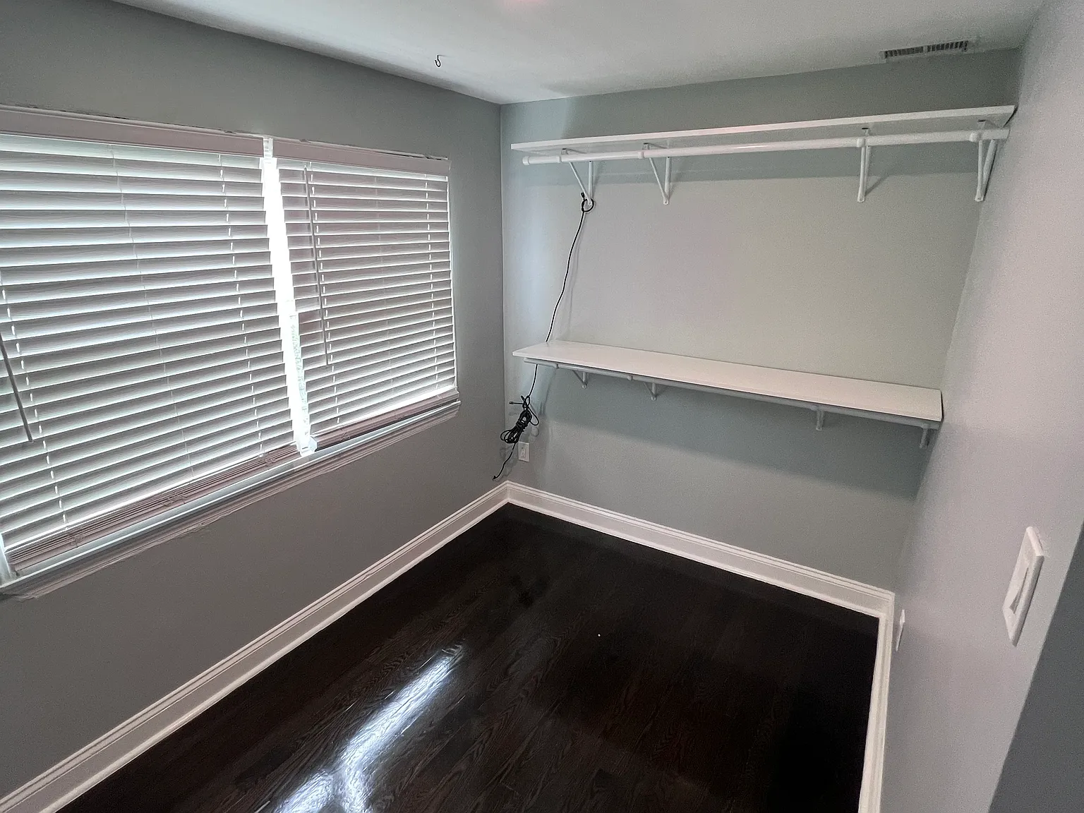 2 bed, 2000 sqft, $1,850 — Photo 3