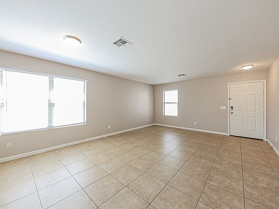 4th image of 3026 W Lucia Dr