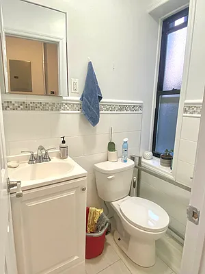 Rented by Corcoran | media 29