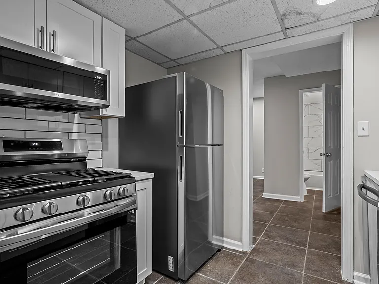 1449 Southland Vista Ct NE #B — Photo 11