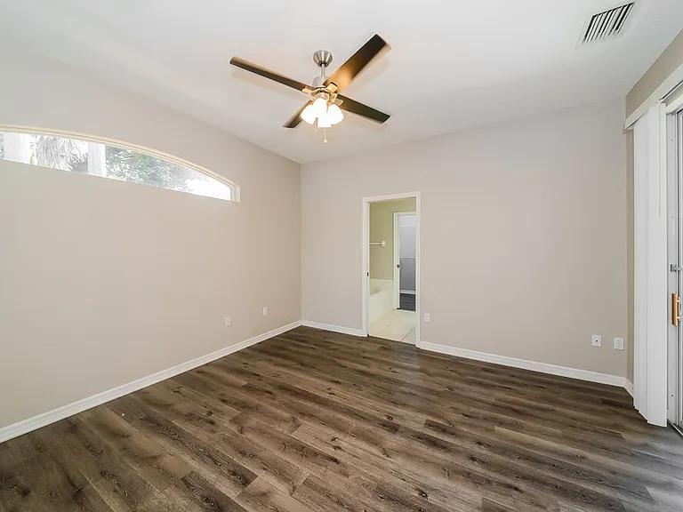 1073 Whitegate Ct — Photo 9