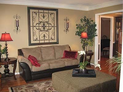 4th image of 3894 Tanbark Ct NE
