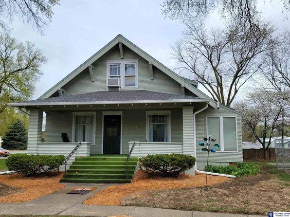 311 S 10th St, Geneva, NE 68361