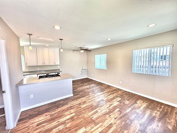 3rd image of 3722-3728 36th St #3722
