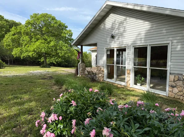 209 County Road 124, Wasola, MO 65773