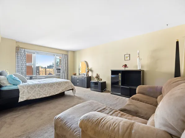 110-45 Queens Boulevard image 6 of 22