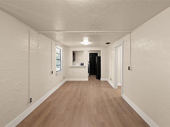 4th image of 1804 E PALIFOX STREET
