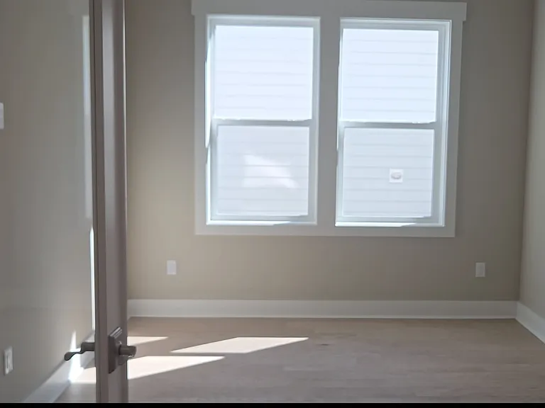 99 Orman Ct — Photo 10