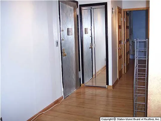 Sold by AT Real Estate Specialists LLC | media 8