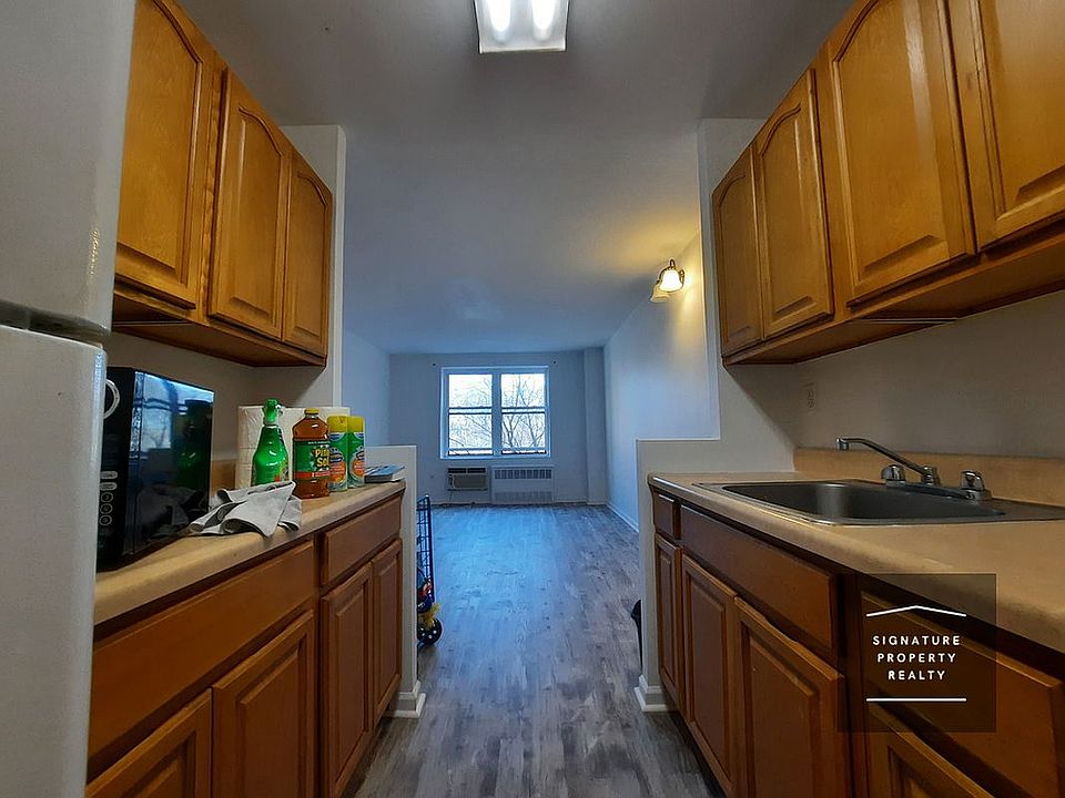 1st image of 829 Greenwood Ave APT 5N