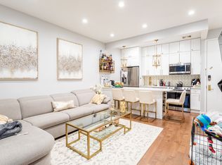 331 E 52nd St #2B, New York, NY 10022