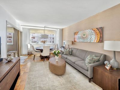 63 E 9th St APT 6M, New York, NY, 10003