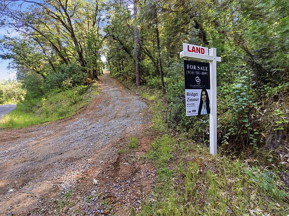 2nd image of 16429 Vierra Rd