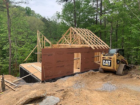 2nd image of 1718 Birch Dr Lot 8