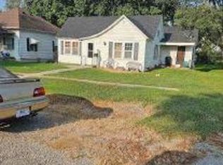 505 N Locust St, Stanberry, MO 64489
