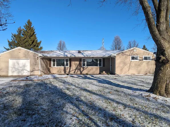 1920 Gillmore Dr, Fort Wayne, IN 46818