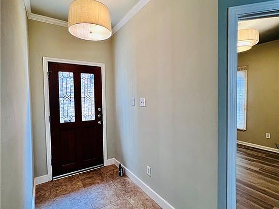 5th image of 6010 Long Champ Ct APT 106