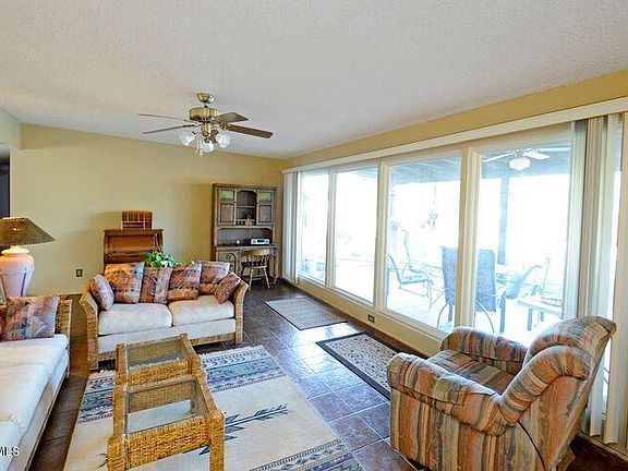 5th image of 1239 W Dawn Dr