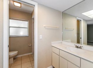 3817 Fontainebleau St, North Port, FL 34287