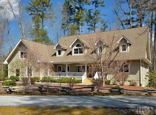 276 Needlepine Ln, Sapphire, NC 28774