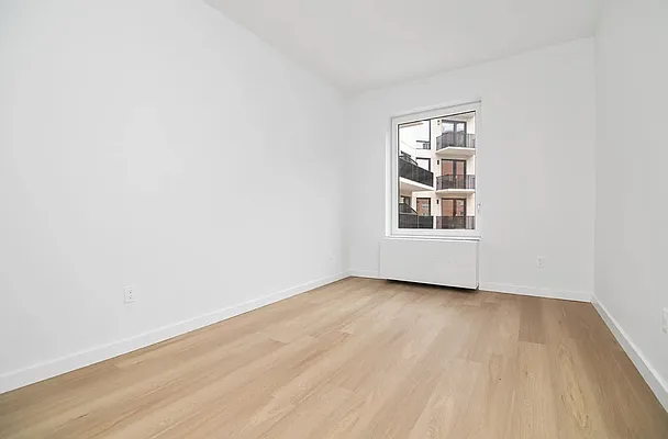 Rented by REAL New York | media 19