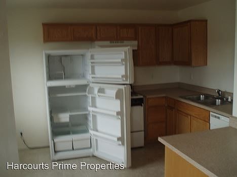 3rd image of 6333 Palo Verde Ave