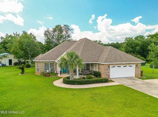 11239 Jason Dr, Pass Christian, MS 39571