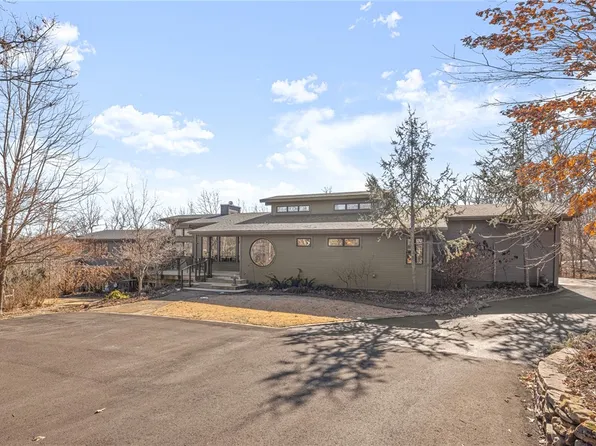 11727 Amber Cir, Bentonville, AR 72712