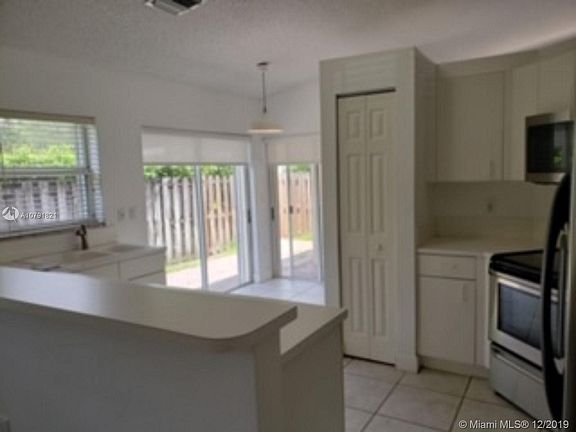 3rd image of 5879 NW 112th Ct