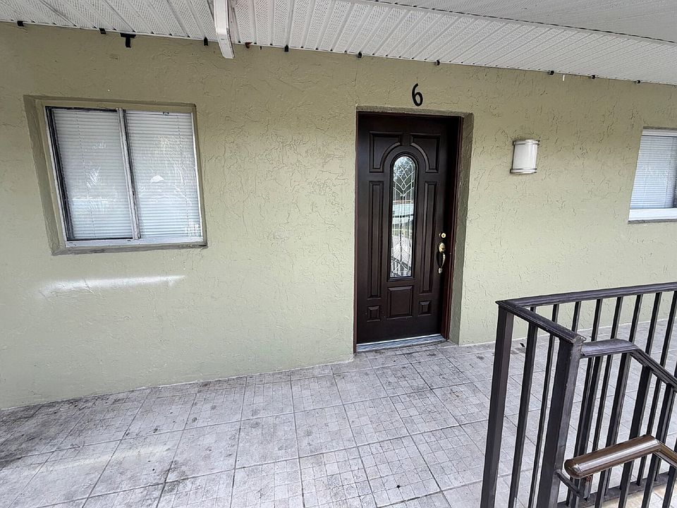 1st image of 1677 Avocado Ave APT 6