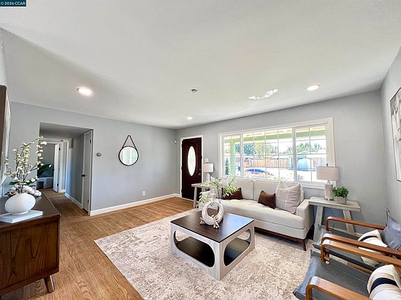 5th image of 1192 Aspen Dr