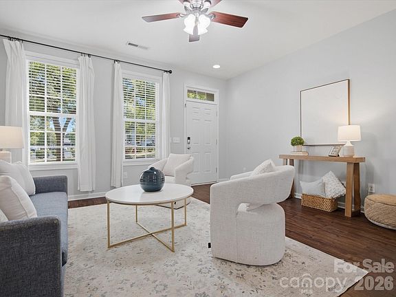 4th image of 9533 Longstone Ln