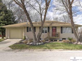 209 5 St, Waterloo, NE 68069