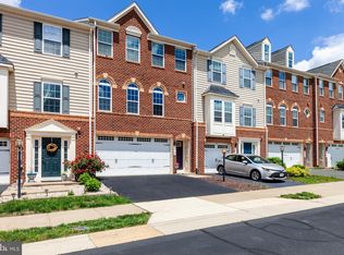 42148 Sandown Park Ter, Aldie, VA 20105