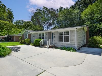 1815 W Cone Blvd, Greensboro, NC, 27408