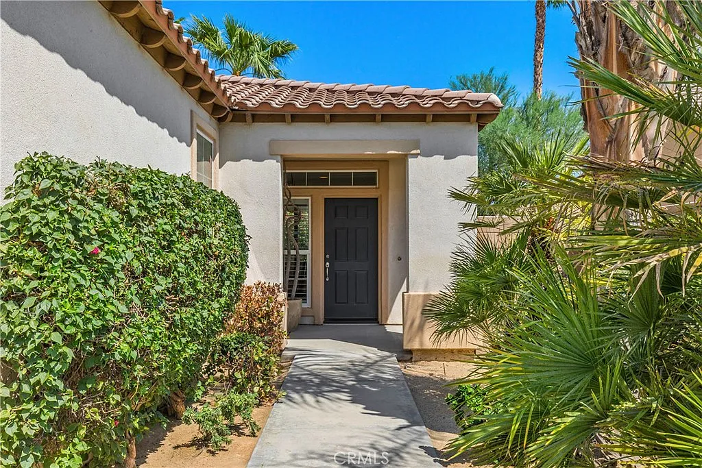 2 bed, 1580 sqft, $5,500 — Photo 3