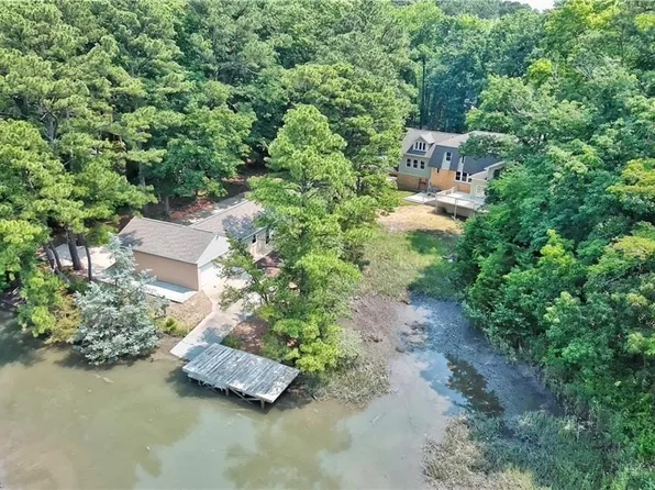1529 Back Cove Rd, Virginia Beach, VA 23454
