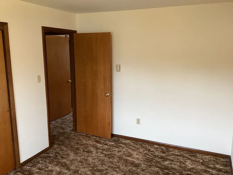 21-23 Tritle Ave — Photo 22