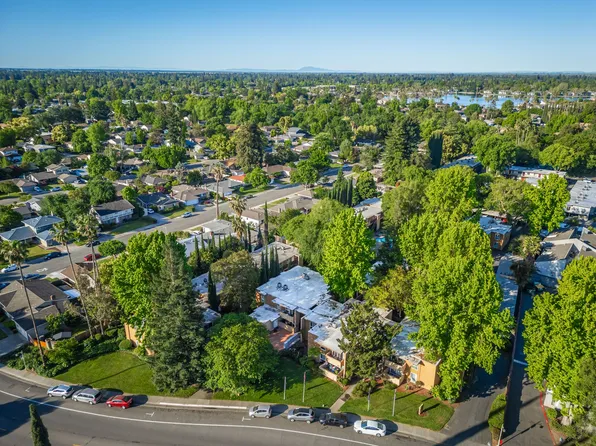 Villas at Greenhaven, 6230 Greenhaven Dr #120, Sacramento, CA 95831