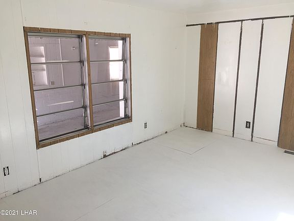 3rd image of 3008 Joyce Ln
